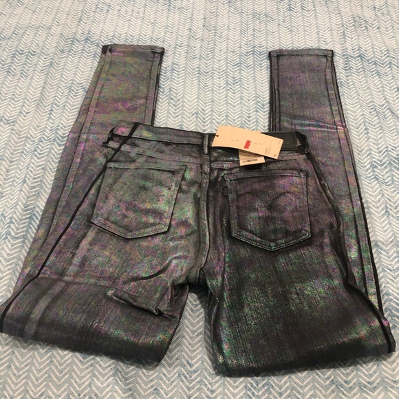 Leviβs Black Petrol Coated Skinny Legging Jeans - Picture 15 of 16